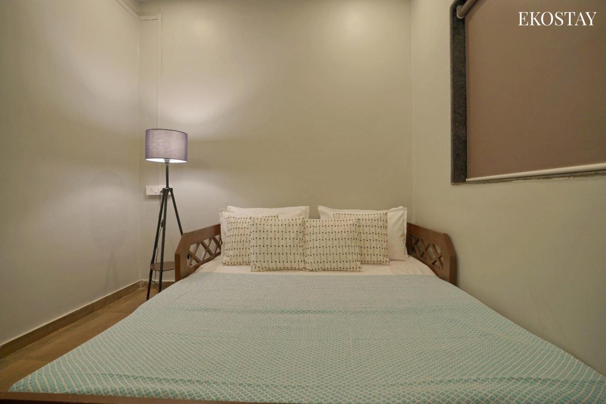 Ekostay Gold Palm Estate I Cricket Turf I Rain Dance I 2 Acre Property Karjat Ngoại thất bức ảnh